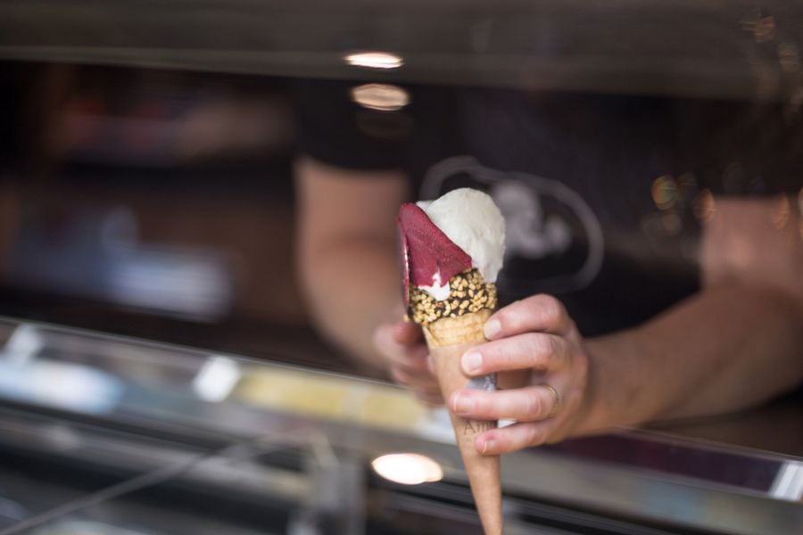 Amorino Artisanal ice cream maker
