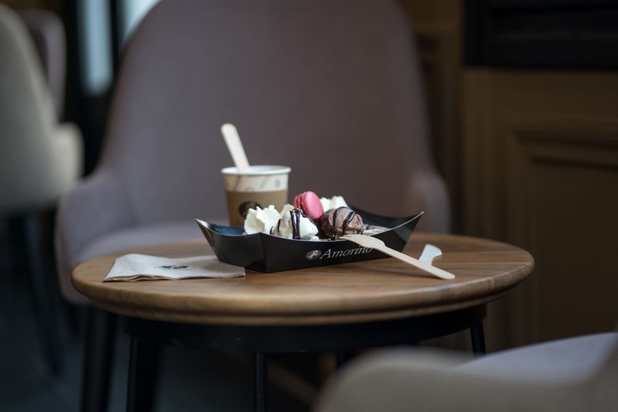 Amorino Artisanal ice cream maker