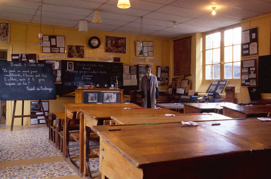 La Maison d'école de Pouilly-le-Fort
