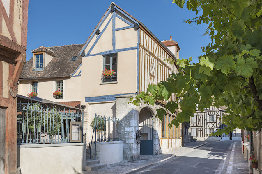 Aux Vieux Remparts