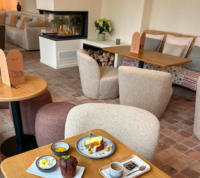 L’esquisse Café Barbizon hôtel-culturel