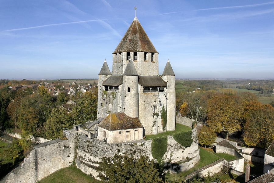 La Tour César de Provins