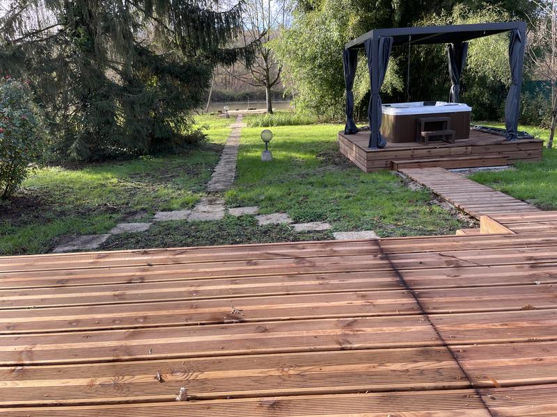 Suite au bord de l'eau