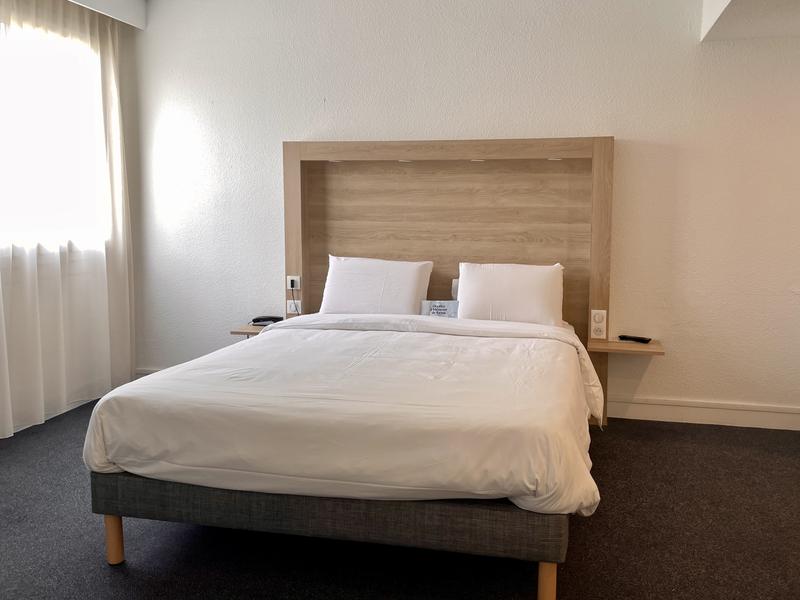 Hôtel Kyriad Nemours