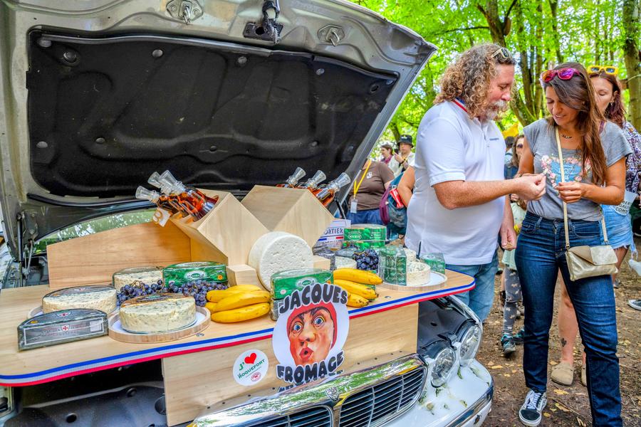 Le Festival Électro-Fromage -Jacques Fromage Jungle Barbecue