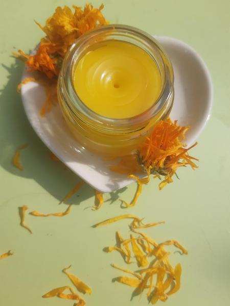 Réaliser un macérat huileux et un baume aux plantes