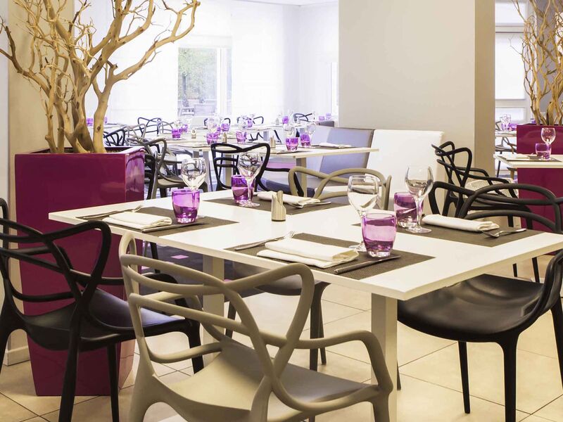 Novotel Café